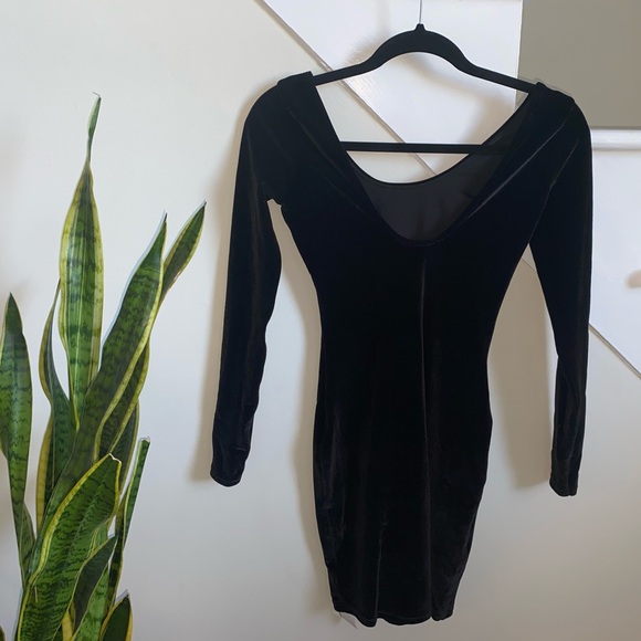 American Apparel Stretch Velvet Double U-Neck - Picture 3 of 5
